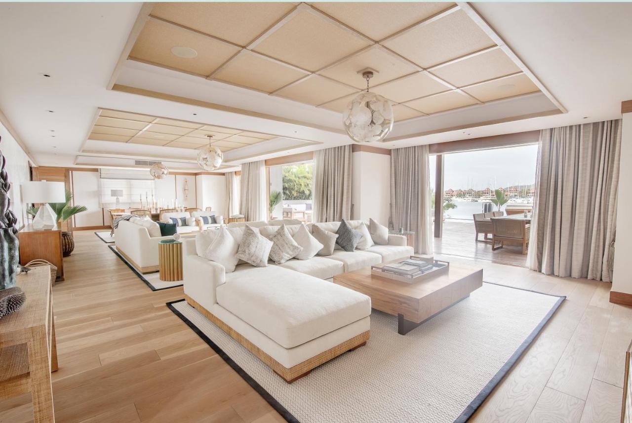 L'Escale Resort Marina & Spa - Small Luxury Hotels Of The World Victoria Extérieur photo