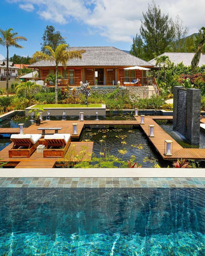 L'Escale Resort Marina & Spa - Small Luxury Hotels Of The World Victoria Extérieur photo